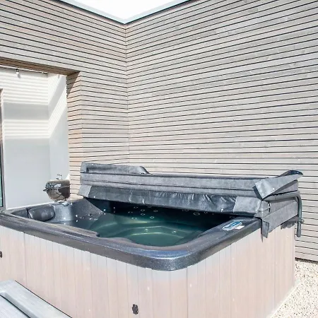Holiday home Superb Holiday In With Jacuzzi Hunningen